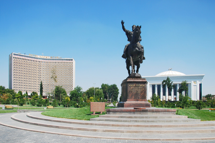 FERGHANA - OSH - BISHKEK (KIRGIZISTAN)